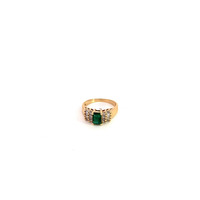 14K Yellow Gold Emerald & Diamond Cluster Ring 