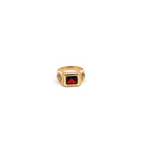 14K Yellow Gold Garnet Signet Ring