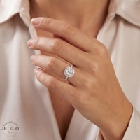 18k White Gold Cushion Cut Halo Engagement Ring 