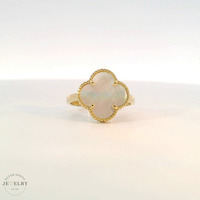 14k Yellow Gold Mother of Pearl Clover Ring