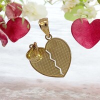 14Kt Two Halves Heart Pendant